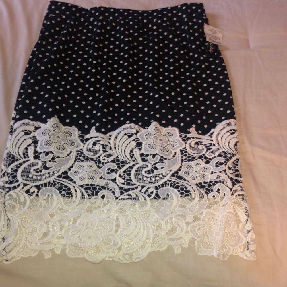 Lace trim shirt